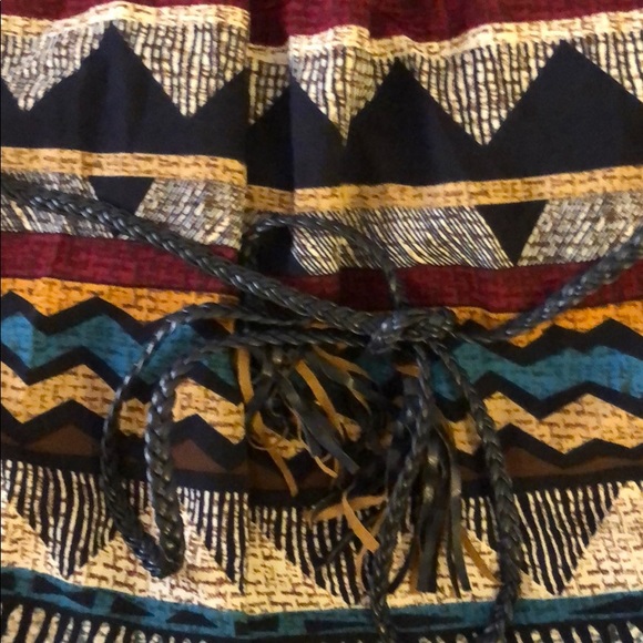 Strapless Patterned Top - Picture 3 of 8